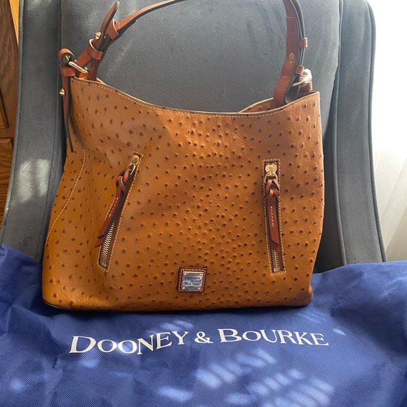 NWOT Dooney & Bourke Ostrich Camel Bag - Picture 2 of 11